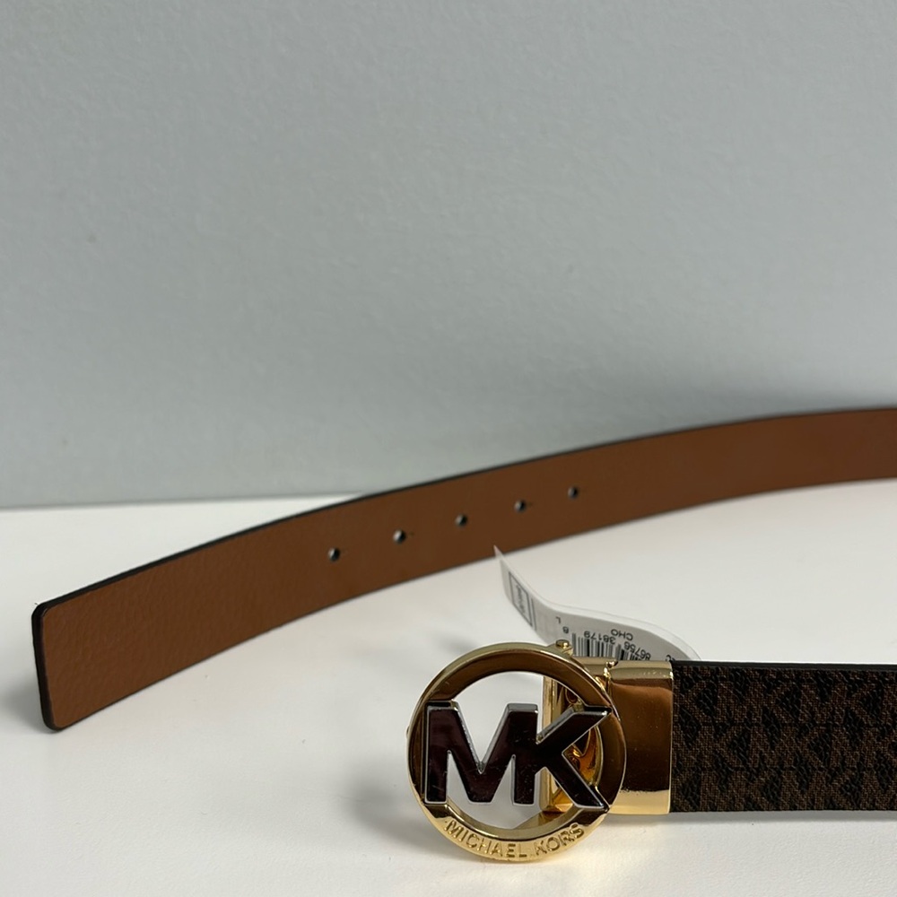 Michael Kors women’s belt